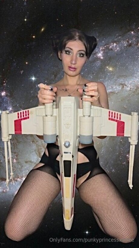 berühmte nackte onlyfans kunst perfekte archiv