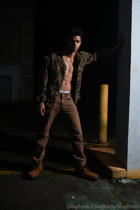 Kurlyheadtrelll nackt exklusive bilder