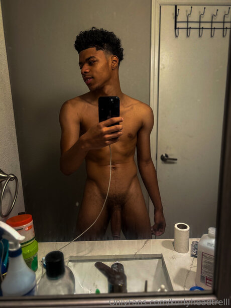 Kurlyheadtrelll porno archiv