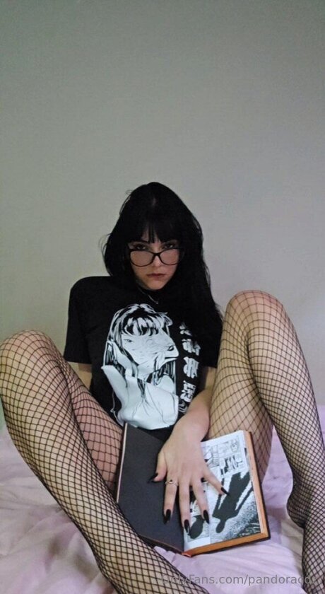 Pandoracdz model kostenlose foto