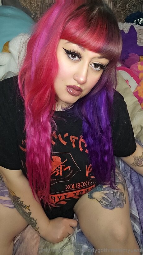 Bigtiddygothmommyuwu schauspielerin heiße galerien