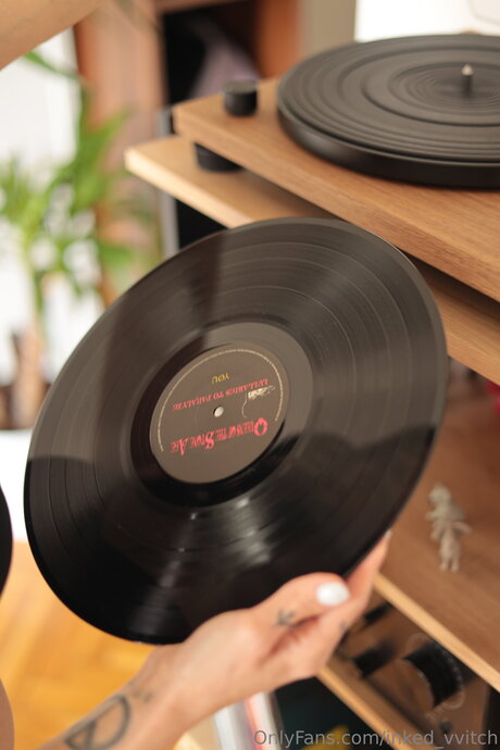 Inked Vvitch exklusive porno galerie