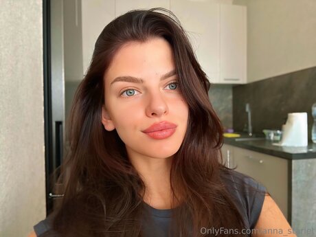 Anna Starlet freie porno archiv