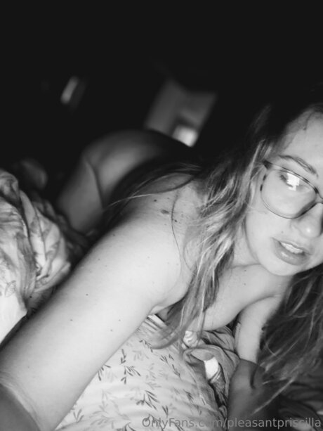 Pleasantpriscilla Bilder