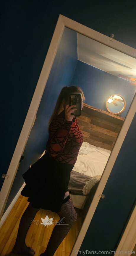 Mrsmaple schauspielerin nacktheit bilder