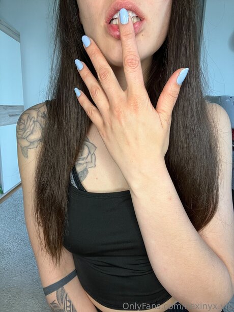 Nexinyx Vip schöne pornographische bild