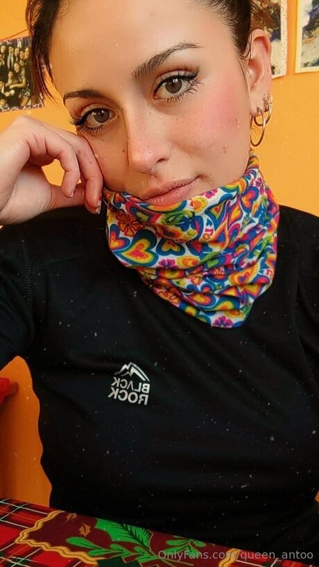 Queen Antoo top heiße fotos