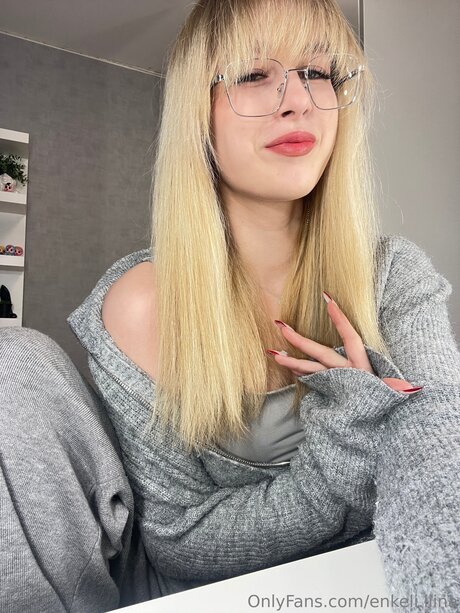 Enkeli Liina model schöne bilder