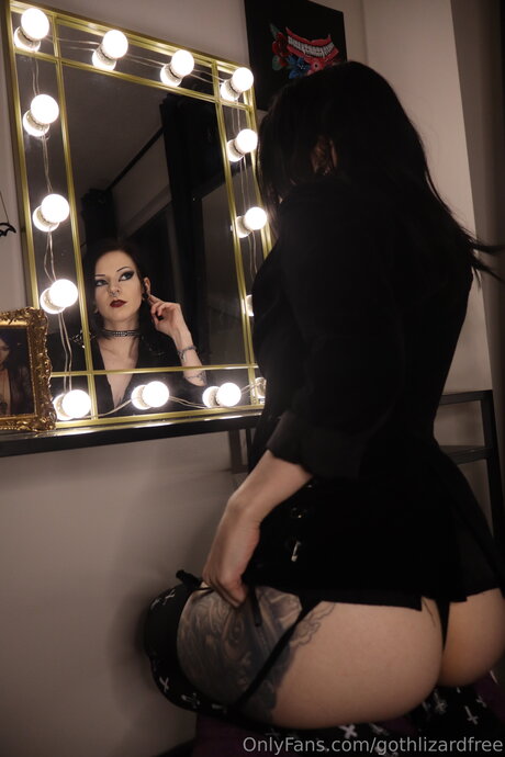 Gothlizardfree sexy exklusive fotos