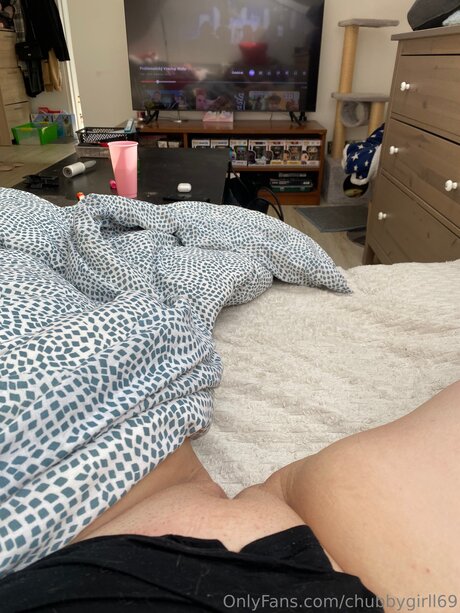 Chubbygirll69 hd heiße bild