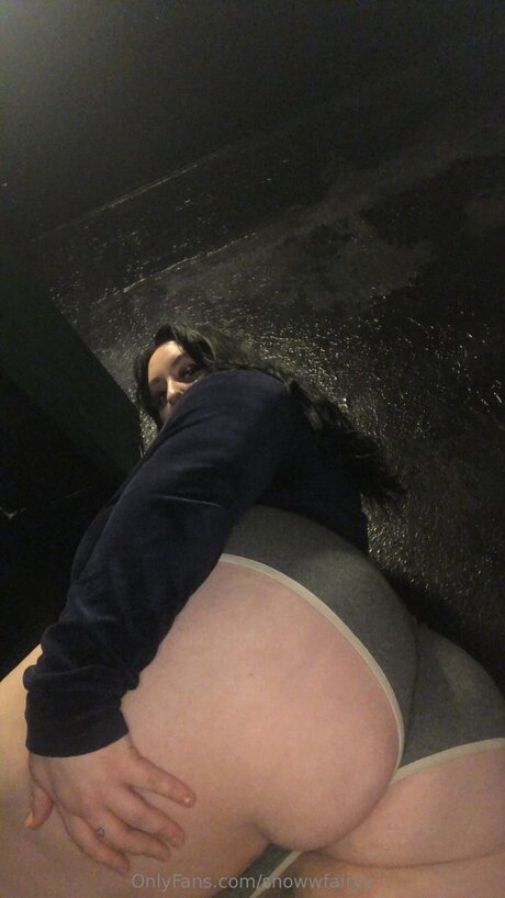 Snowwfairyy model pornographische galerie