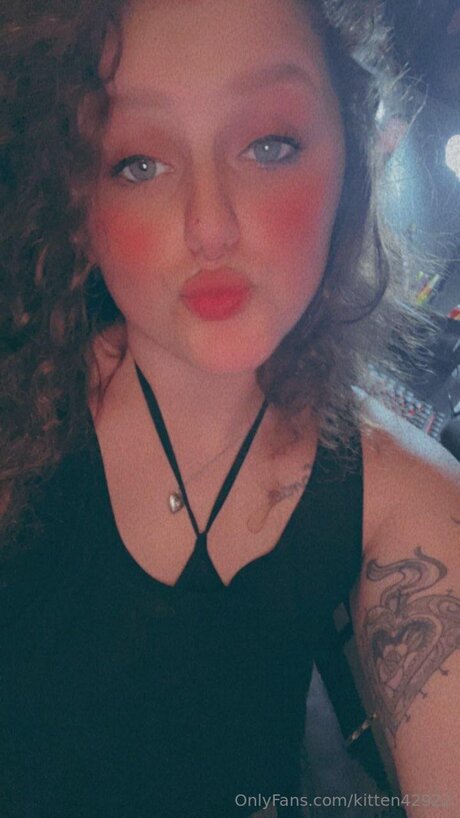 Kitten42922 nacktheit beste bild