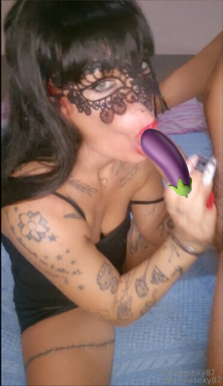 Piccolasexy87 exklusive akt bild