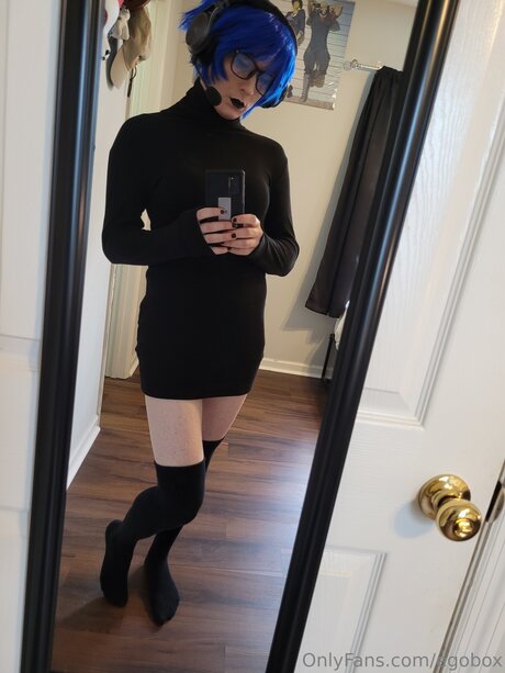 Egobox exklusive nackte fotos