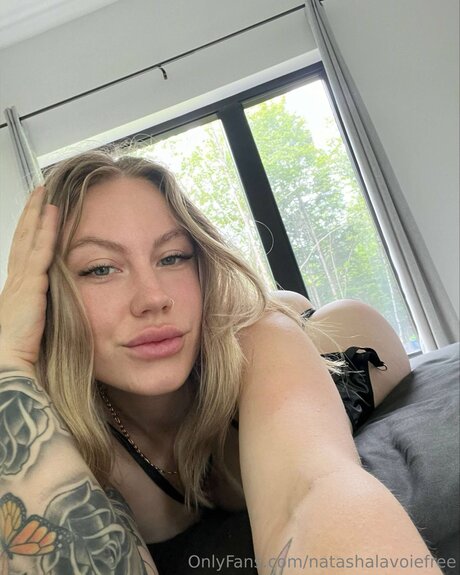 Misslavoiefree xxx nette fotos