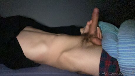 Secrettwunk perfekte nacktheit bilder