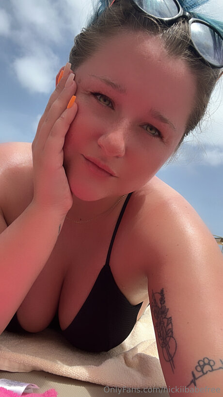 Nickiibabefree hübsche pornografische galerie