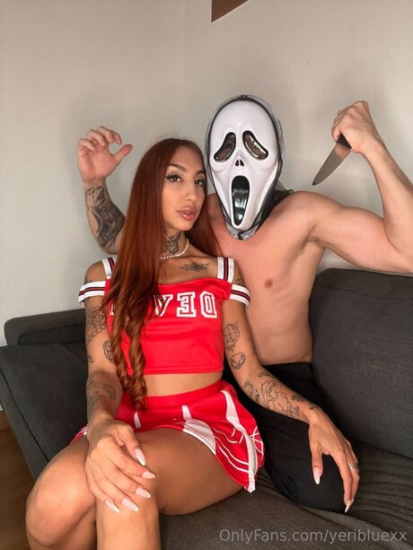 Yeribluexx exklusive top bilder