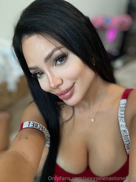 Sexyselenastonefree beste nackt bilder