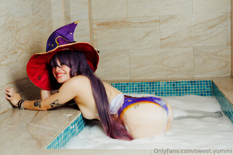 Yummipunky model nackte galerie