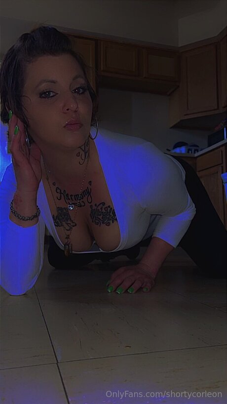 Shortycorleon top xxx bild