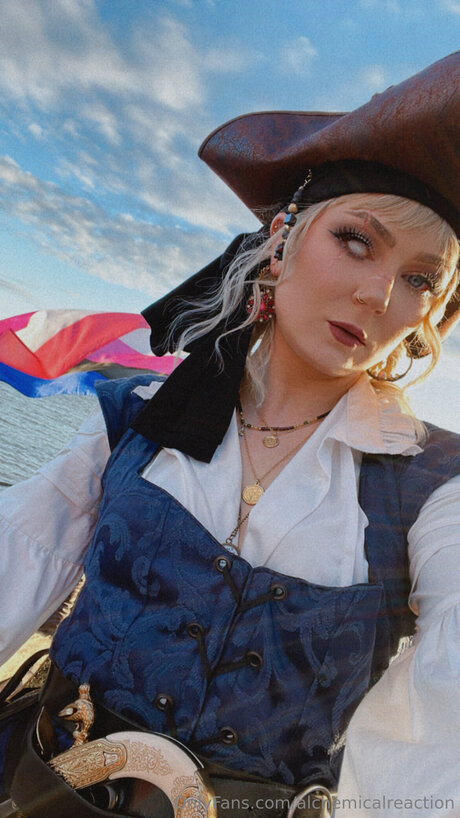 Alchemicalreaction schöne sexy galerien