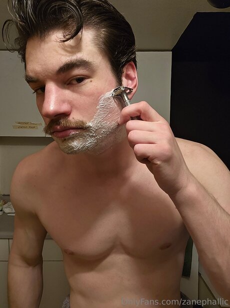 Zanephallic kunst erwachsene galerien