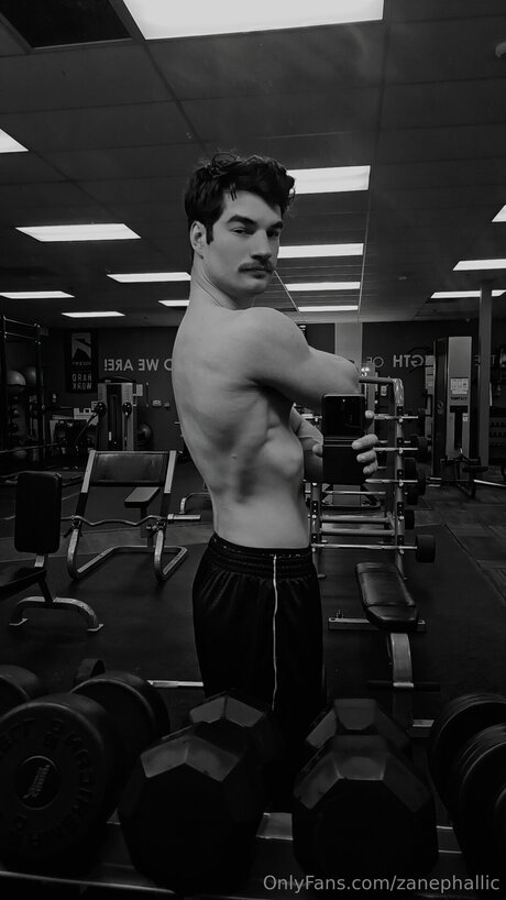 Zanephallic nackten galerie