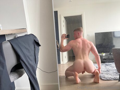 Fit Davie porno exklusive bilder