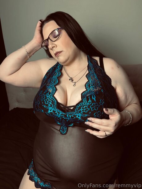 Remmyvip hübsche heiße foto