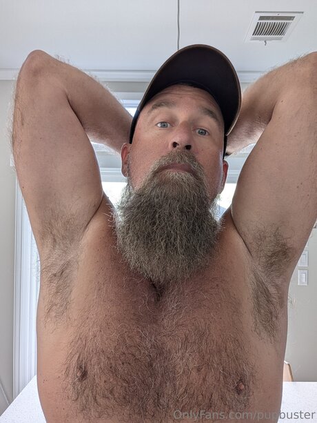 Pupbuster sexy heiße fotos