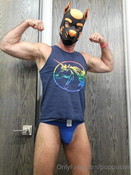 Pupbuster top nackten galerie