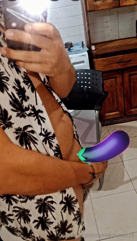 Damiantorres19 erotische erwachsene foto
