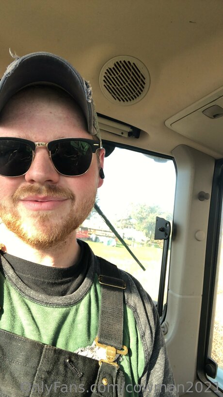 Cowman2021 exklusive nackten bild