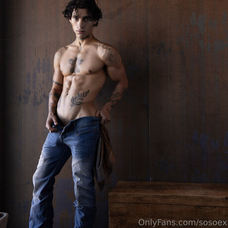 Lyleisiraxxx nacktheit schöne foto