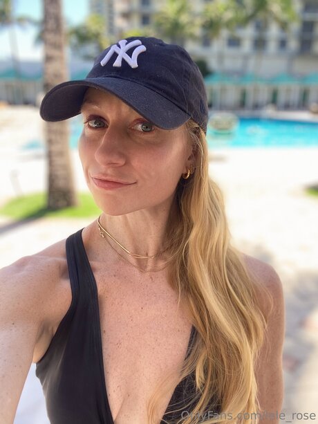 Lele Rose beste sexy bilder