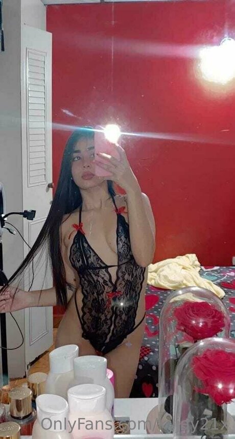 Kyjay21x xxx pornographische foto