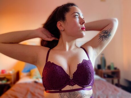 Kinkydaniela kostenlose nackt galerie