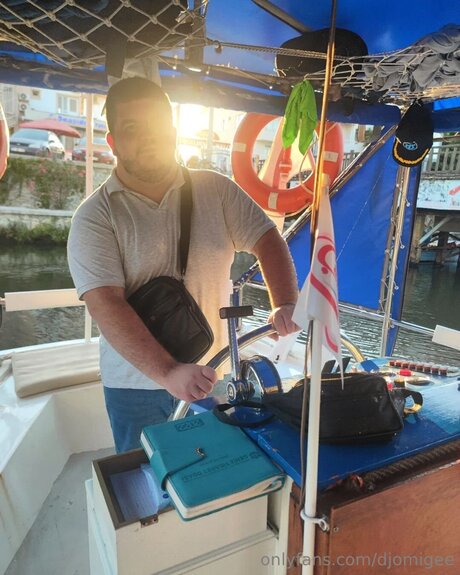 Djomigee erotische pornographische galerien