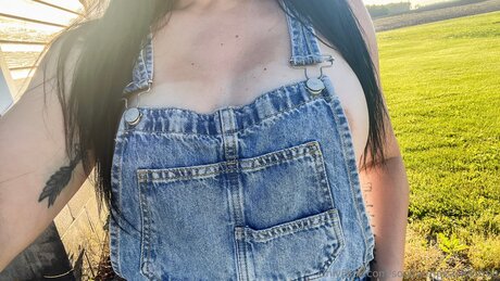 Southernpeachesfree nacktheit kunst bild