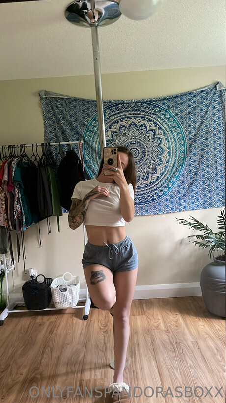 Prettypandora9 schauspielerin akt galerie