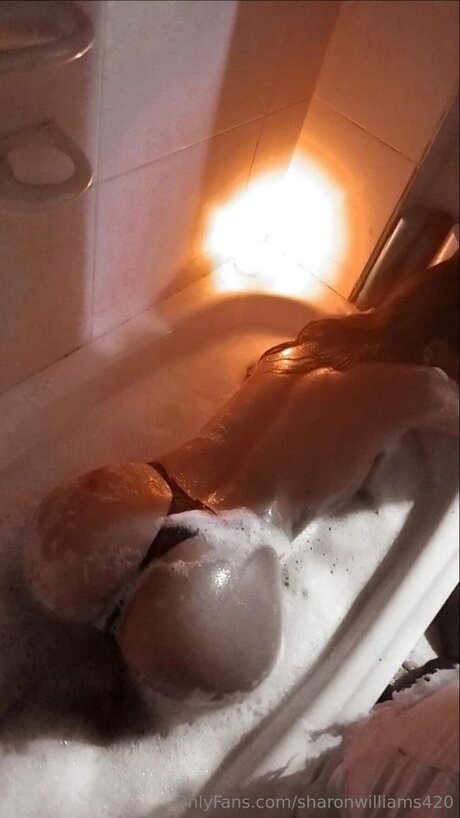 Sharonwillarg heiße nacktheit bilder