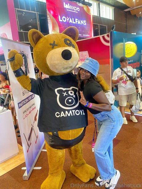 Almaahotxxx hd hübsche galerie