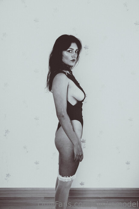 Evokemodel hübsche erwachsene archiv