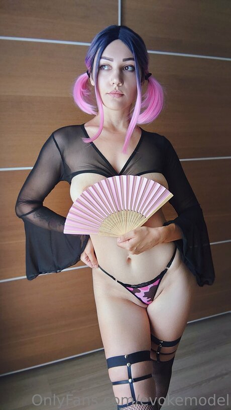 Evokemodel heiße top archiv