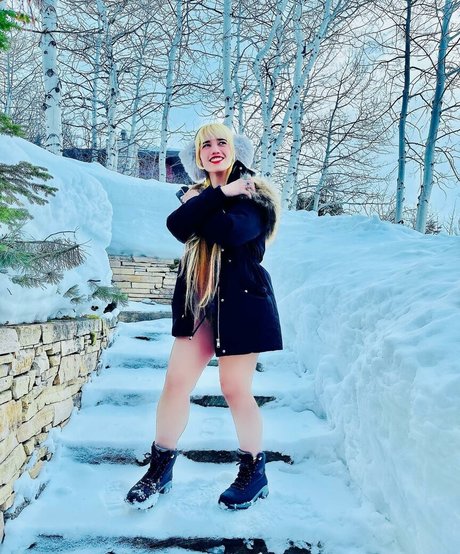 Windy Girk schauspielerin kostenlose fotos