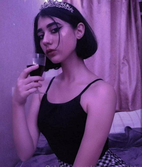 celine naughty perfekte schöne bilder