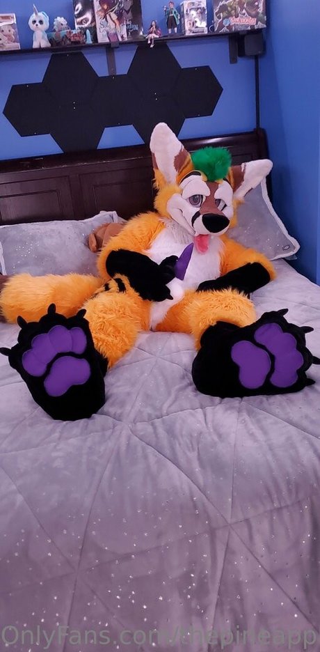 thepineapplefox freie nackten galerien