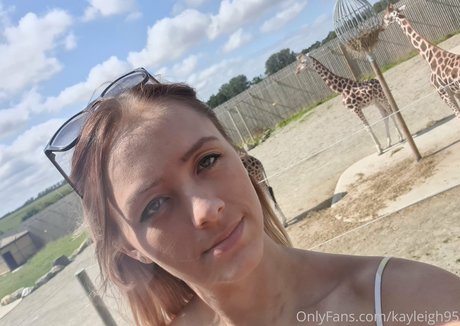 kayleigh95 model nackt galerie