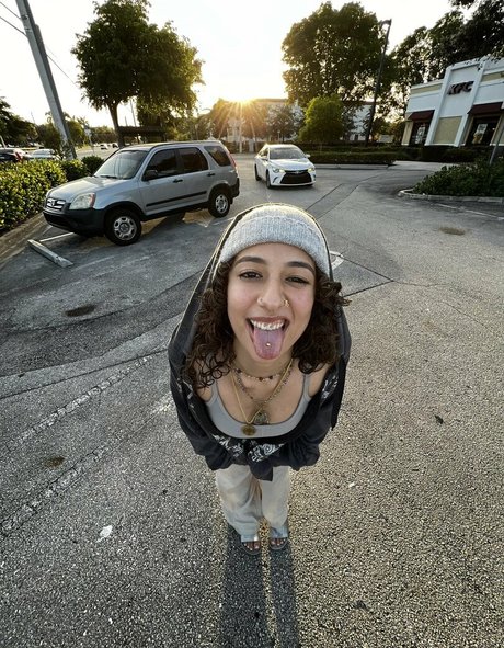 GroovyMya nackt beste bilder